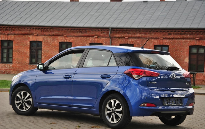 Hyundai i20 cena 38900 przebieg: 140000, rok produkcji 2018 z Bielawa małe 79